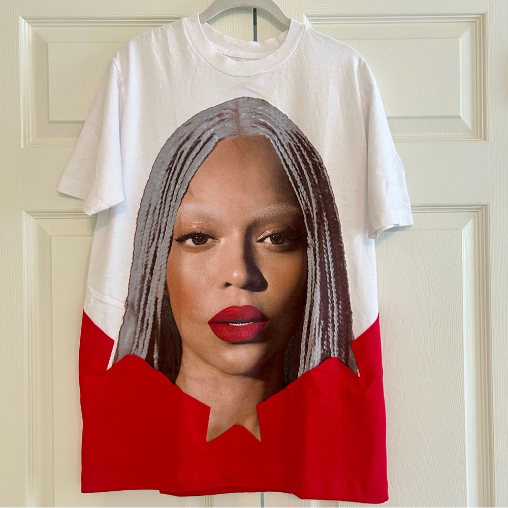 Beyoncé Cowboy Carter Tour Official Star Tee